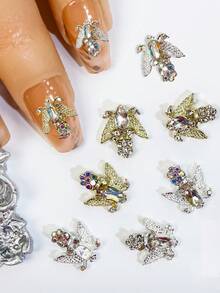 优雅的 10 件蜜蜂指甲饰品套装 - 闪亮的水钻和珍珠，无香指甲珠宝，适合精致的艺术设计 - 彩色 - 查看 2