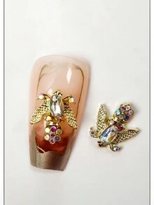 优雅的 10 件蜜蜂指甲饰品套装 - 闪亮的水钻和珍珠，无香指甲珠宝，适合精致的艺术设计 - 彩色 - 查看 5