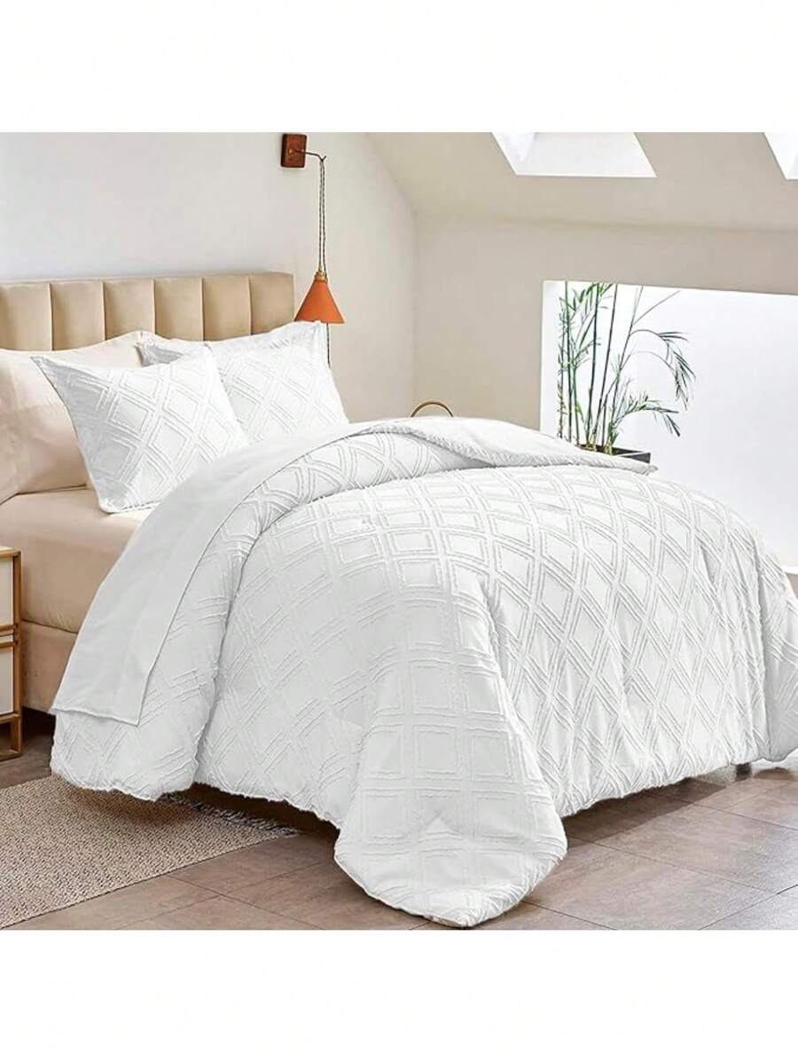 Duvet Cover Set For King Size Comforter, Duvet Cover With Button Closure, Includes 2 Pillowcases, Ultra Soft Microfiber, Rhombus Pattern - White - View 1