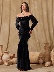 Women's Off-Shoulder Lantern Sleeve Minimalist Glamorous Evening Gown, Black Formal Prom Dress, For Wedding Guest, Graduation, Dinner
