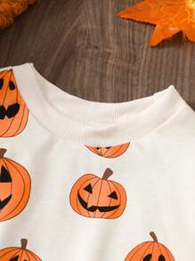 Young Boy Halloween Pumpkin Print Long Sleeve Crew Neck Sweatshirt Set
