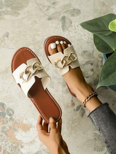 (Rozmiar plus i szerokie dopasowanie) Nowe regulowane klapki na pasek dla kobiet, letnie, swobodne, płaskie, wygodne sandały wsuwane