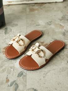 （加大码和宽松版型）女士新款可调节带子拖鞋，夏季休闲平底舒适一脚蹬凉鞋 - 米色 - 查看 6