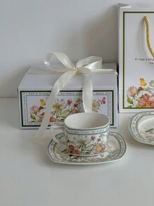 2 件陶瓷咖啡杯碟套装，瓷器茶具，高端骨瓷茶具，包括带有完美印花图案的杯子和碟子，是送给朋友、妈妈、爸爸、男朋友、女朋友的理想礼物，优雅的花卉设计茶杯和碟子，卡布奇诺、拿铁杯，非常适合家庭、办公室、派对、生日、婚礼返校礼物