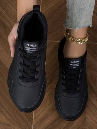 新款轻便舒适 PU 皮革宽版女士运动鞋、休闲鞋、工作鞋、跑步鞋（黑色）；男士休闲鞋、跑步鞋、情侣时尚休闲鞋（黑色）