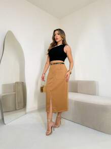 Monochromatic Long Tailored Skirt With Side Pockets And Zipper And Button Details With Belt/DD062 - 卡其色 - 查看 2