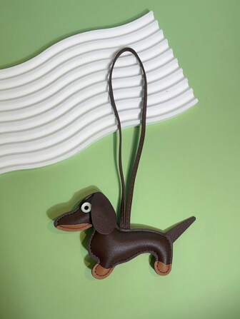 1PC Color Blocked PU Cute And Interesting Sausage Dog Pendant Backpack Accessory Shoulder Bag Crossbody Bag Handbag Pendant Keychain Accessory Car Pendant Suitable For College Students, Women, Men, Daily Work, Commuting, Holidays, Men, Girlfriends, Mothers, Small Gifts