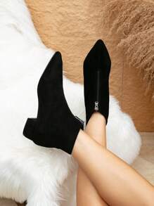Women's Black Fashion Pointed Toe Zipper Front Versatile Ankle Boots - Black - View 7
