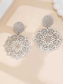 2件套夸张欧美镂空花朵金属吊坠耳环，适合作为女士礼物和时尚情人节礼物