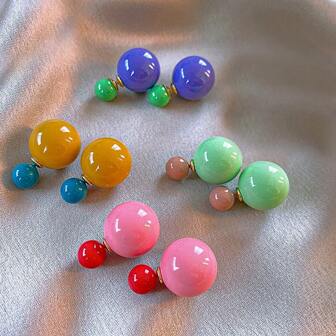 1 对波西米亚风格时尚舞会装饰糖果色耳环套装，适合女士日常装饰