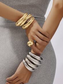1 Set Of 2pcs Exaggerated Fashionable Unique Layered Metal Alloy Open Bangle Bracelets For Women, Suitable For Street, Shopping, Dating, Party, Beach, Office And Gift