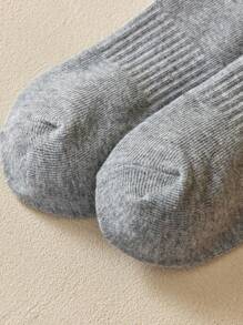 1/3/6双装黑/白/灰纯色双条纹男女通用中筒袜，适合户外活动、休闲穿着，男女通用加厚长袜，适合冬季和秋季穿着。 - 彩色 - 查看 2