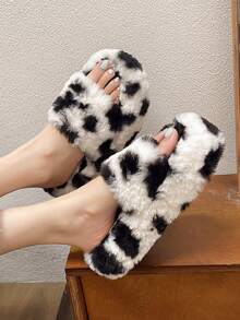 女士多色柔软花卉、兰花和蝴蝶毛绒拖鞋，采用防滑厚底，适合室内/室外穿着，甜美舒适，适合秋冬季 - 乳牛色 - 查看 2