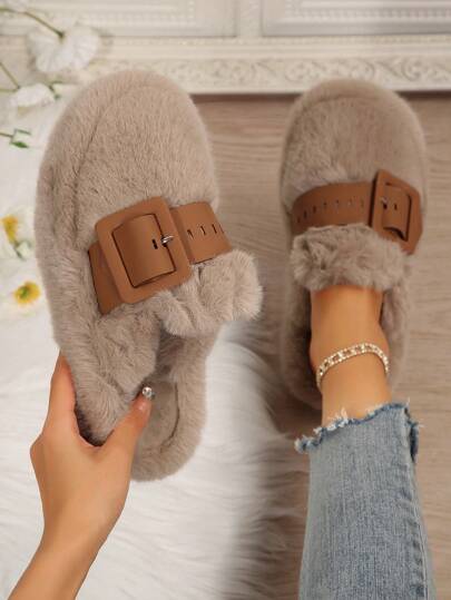 女士厚底毛绒一脚蹬拖鞋，带扣带的封闭式鞋头，秋冬季休闲家居服