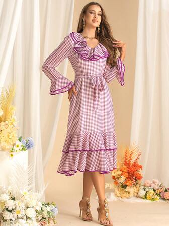 Höstnya kvinnliga volangspets V-ringad utsvängd långärmad bältad midja swing söta klänningar i fågelperspektiv