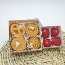 4 件装饼干香味蜡烛带礼盒，手工制作的仿真食物蜡烛香味装饰，情人节家居装饰，求婚布置，婚房，婚礼装饰，美容室装饰，家居装饰万圣节、幽灵、秋季、节日、圣诞节、冬季、节日、节日、礼物 - 彩色 - 查看 11