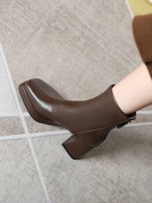 2024 Fall/Winter Women's High Heel Simple Versatile 8cm Platform Waterproof Vintage Style Brown Short Boots, Square Toe, Back Zipper, Rubber Outsole, PU