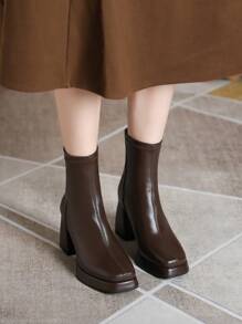 2024 Fall/Winter Women's High Heel Simple Versatile 8cm Platform Waterproof Vintage Style Brown Short Boots, Square Toe, Back Zipper, Rubber Outsole, PU