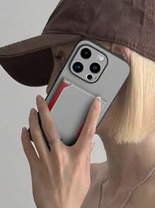 这款独特的优质PU皮革手机壳带有卡槽,兼容 13、11、12、XR(6.1英寸),适合忙碌的都市生活(安全坚固,厚实耐用,内置钱包,不可拆卸)。这款防刮防摔手机壳也兼容Galaxy等其他手机,防水防震,提供全方位保护。国际版,非国内版。 - 灰色 - 查看 5