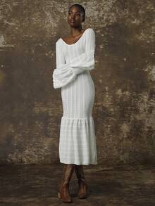 Rochie tricotată cu decolteu în U, cu mânecă lungă, semi-transparentă, cu tiv - alb - Vizualizare 2