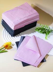 20 pièces Nappes de manucure jetables imperméables, anti-huile et anti-transpiration, tampons de table de manucure pliables pour le nettoyage, bavoirs dentaires pour la pratique en salon, la manucure, le dentiste ou l'usage médical et fournitures de couverture de table de manucure