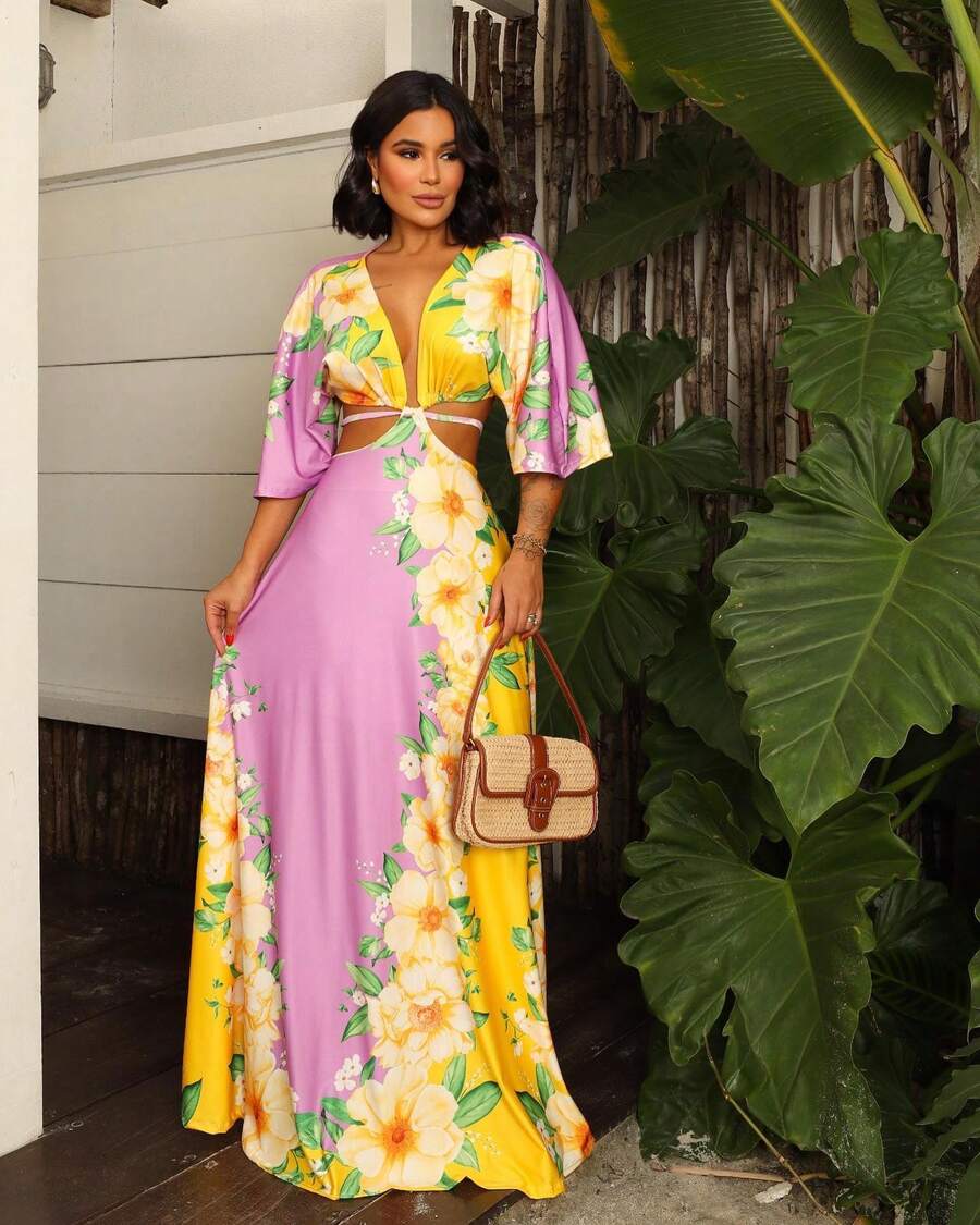 Luxury Long Dress With Low Cut Fashion Blogger - Xem 1