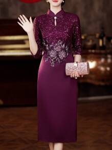 A Shimmering Sequined And Embroidered Three-Dimensional Floral Evening Gown, A New 2026 Style Cheongsam-Style Three-Quarter Sleeve Midi Dress With A Fitted Silhouette, A Pipa Collar, And An Over-The-Knee Design. Elegant Women's Attire, Featuring A Back Zipper. Suitable For All Seasons, Including Valentine's Day, Chinese New Year, And Other Occasions. Perfect For Everyday Wear, Casual Outings, Vacations, Events, Holidays, Weddings, Engagements, Ceremonies, Evening Gowns, Birthday Parties, Formal Occasions, Gift-Giving, Banquets, And Social Events. - 紫色 - 查看 2