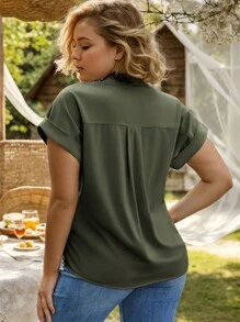 Women's Short-Sleeved Shirt - Army Green - View 2