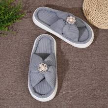 Women's Grey Stylish Simple Criss-Cross Strap Plush Lined Warm Lightweight Comfortable Sequin Faux Pearl Decor Slip-On Casual House Slippers - Grey - View 5