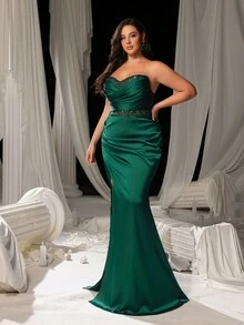 Faeriesty Curve Plus Women's Strapless High Slit Mermaid Evening Dress With Back Lacing & Detachable Train – Formal Banquet Gown, Wedding Photography, Red Carpet Event, Bridal Portrait, Gala Celebration Attire