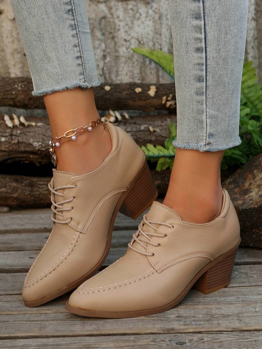 2024 Outono Inverno Novo Vintage Bico Fino Salto Baixo Lace Up Casual Oxfords Para Mulheres