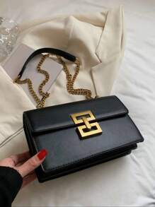 轻巧的商务休闲金属装饰翻盖链条单肩包，适合少女、女大学生、新人及白领人士，非常适合办公室、大学、工作、商务、通勤、户外、旅行、郊游、时尚商务休闲包，适合女士，非常适合办公室、商务和工作 - 黑色 - 查看 5