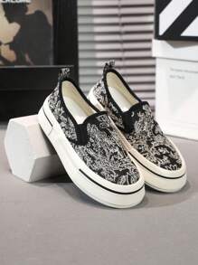 Women's Thick Sole Canvas Shoes, Low-Top Slip-On Casual Vulcanized Shoes