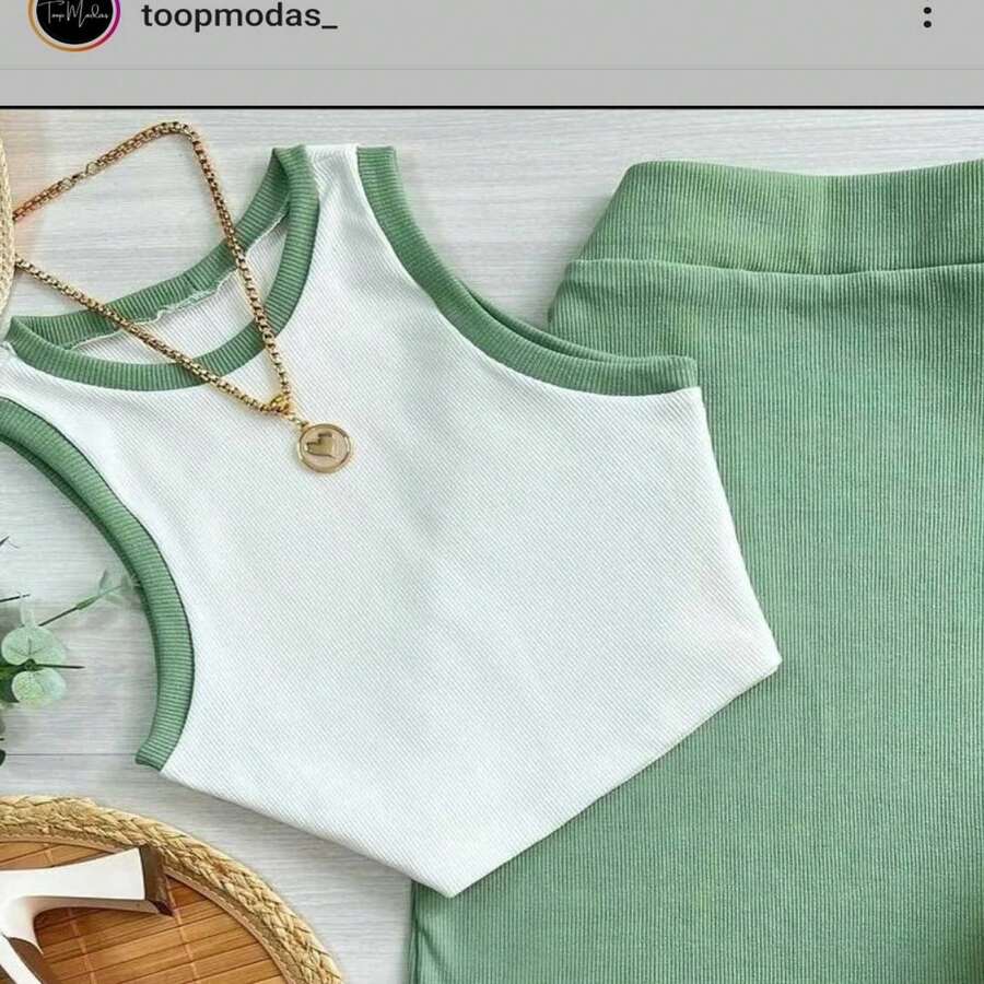 Two-Tone Rib Cropped Blouse – Style And Customization - 薄荷綠 - 查看 1