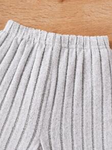 Young Girl Embroidered Letter Ribbed Hoodie And Flare Pants Set - Grey - View 6