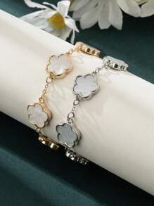 2 مجموعة أساور كلاسيكية بيضاء مزينة بالبرسيم لمناسبة عيد الحب