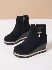 女式黑色加大码时尚厚底厚底踝靴，适合秋冬季 - 黑色 - 查看 2