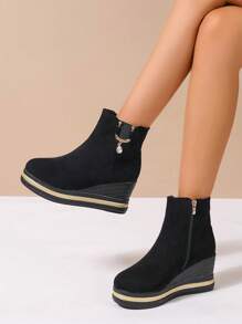 女式黑色加大码时尚厚底厚底踝靴，适合秋冬季 - 黑色 - 查看 4