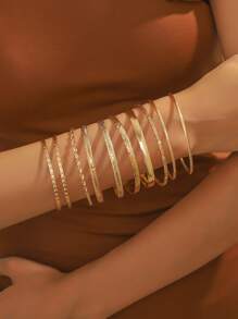 11 Piece European And American Retro Minimalist Stacked Bracelet Set, Fashionable Mix And Match Chain Bracelet Combination Suitable For Women's Daily Wear