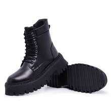 Blogger Tractor Boot Mid-Calf - 黑色 - 查看 5
