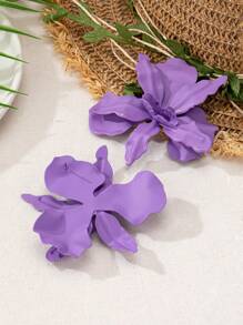 1 Pair Vacation Style Metal Flower Pendant Earrings, Suitable For Women's Daily And Party Outfits, Flower Design Is Random