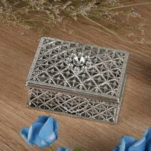 Wedding Favors - Gold - View 1