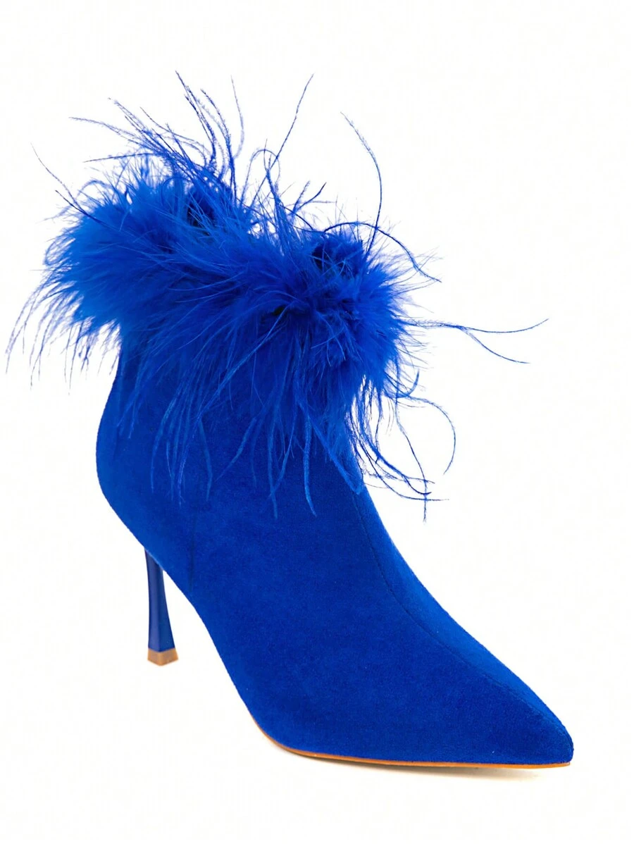 羽毛细高跟踝靴——大胆精致，时尚魅力