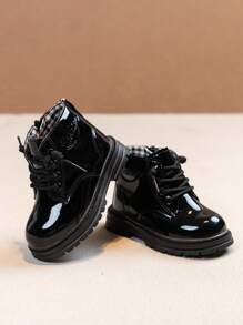 1 双儿童亮面漆皮侧拉链轻便防滑时尚靴子，适合春秋季节 - 黑色 - 查看 4