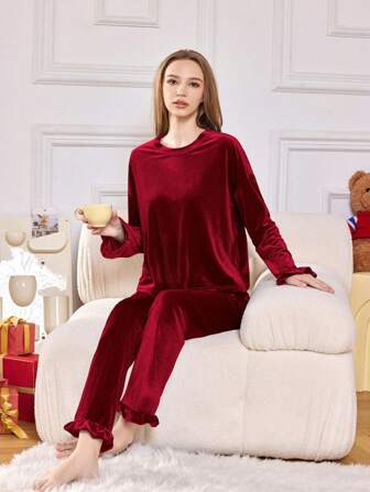 2 件套女士欧美保暖天鹅绒荷叶边长袖上衣和长裤睡衣套装，秋冬