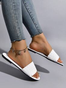 Women's Flat Slippers, Large Size Ladies Casual Sandals, Simple And Elegant White Round Toe Slip-On Slippers, Wide Width Ladies Shoes