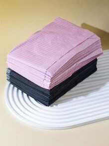 20 pièces Nappes de manucure jetables imperméables, anti-huile et anti-transpiration, tampons de table de manucure pliables pour le nettoyage, bavoirs dentaires pour la pratique en salon, la manucure, le dentiste ou l'usage médical et fournitures de couverture de table de manucure