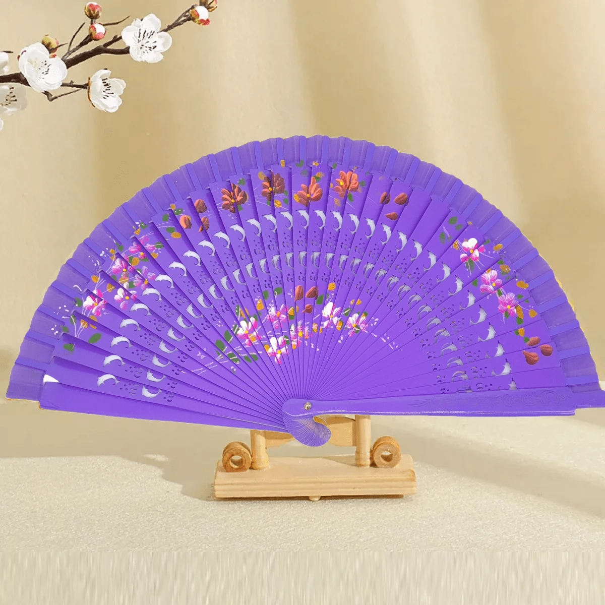 Abanico de madera modelo español. - Morado - Ver 1