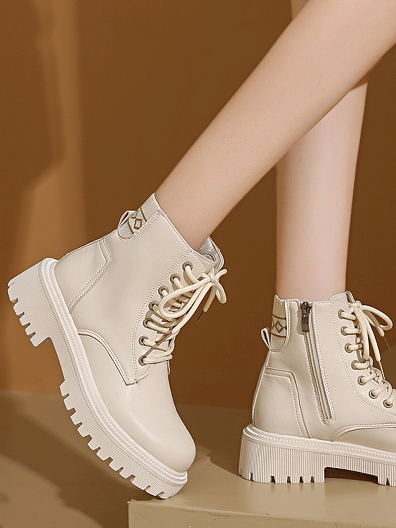New Women Fashion Casual Ankle Boots Daily Versatile Comfortable  Boots In Black & Beige