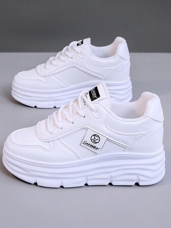 1pair Women Waterproof Platform Casual Sneakers, White Round Toe Outdoor Spring Autumn Leather Shoes
